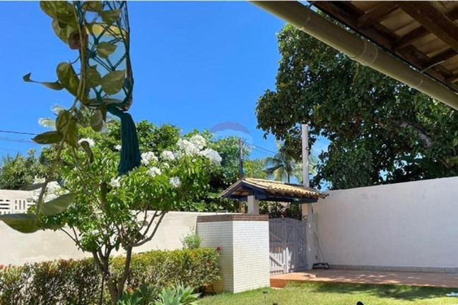 Imagem Casa com 3 Quartos à Venda, 215 m² em Itacimirim - Camaçari Imagem Casa com 3 Quartos à Venda, 215 m² em Itacimirim - Camaçari