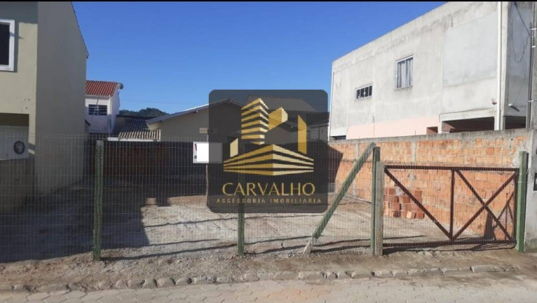 Terreno à Venda, 86 m² em São João Do Rio Vermelho - Florianópolis