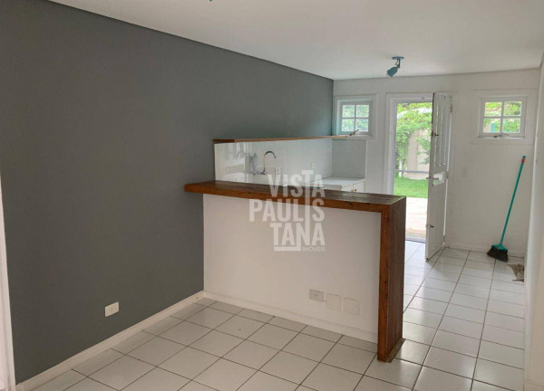 Imagem Casa com 3 Quartos à Venda, 220 m² em Jardim Paulistano - São Paulo Imagem Casa com 3 Quartos à Venda, 220 m² em Jardim Paulistano - São Paulo