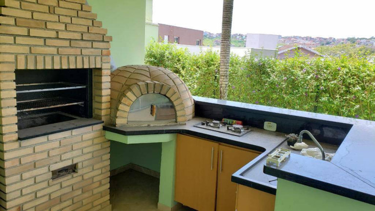 Imagem Casa com 4 Quartos à Venda, 360 m² em Jacareí Imagem Casa com 4 Quartos à Venda, 360 m² em Jacareí