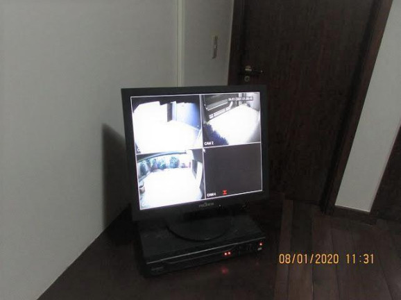 Imagem Sobrado com 4 Quartos à Venda, 405 m² em Quebec - Londrina