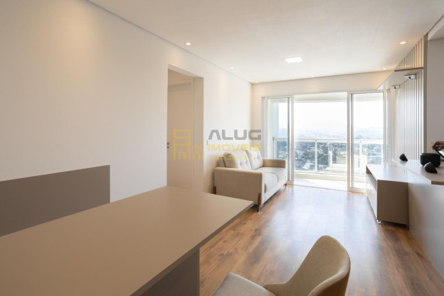 Imagem Apartamento com 2 Quartos à Venda, 71 m² em Melville Empresarial I E Ii