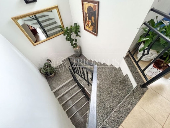 Imagem Casa com 3 Quartos à Venda, 280 m² em Vila Petrópolis - Atibaia Imagem Casa com 3 Quartos à Venda, 280 m² em Vila Petrópolis - Atibaia
