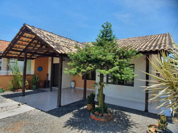 Imagem Casa com 3 Quartos à Venda, 110 m² em Costeira - Balneário Barra Do Sul Imagem Casa com 3 Quartos à Venda, 110 m² em Costeira - Balneário Barra Do Sul