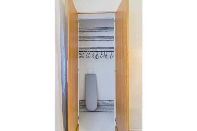 Imagem Apartamento com 1 Quarto à Venda, 26 m² em Auxiliadora - Porto Alegre Imagem Apartamento com 1 Quarto à Venda, 26 m² em Auxiliadora - Porto Alegre