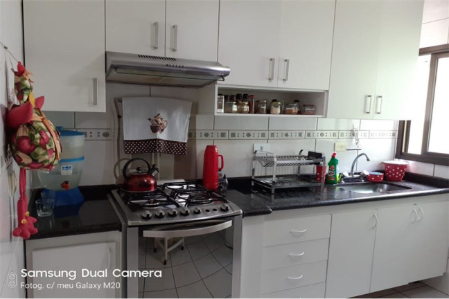 Imagem Apartamento com 3 Quartos à Venda, 126 m²