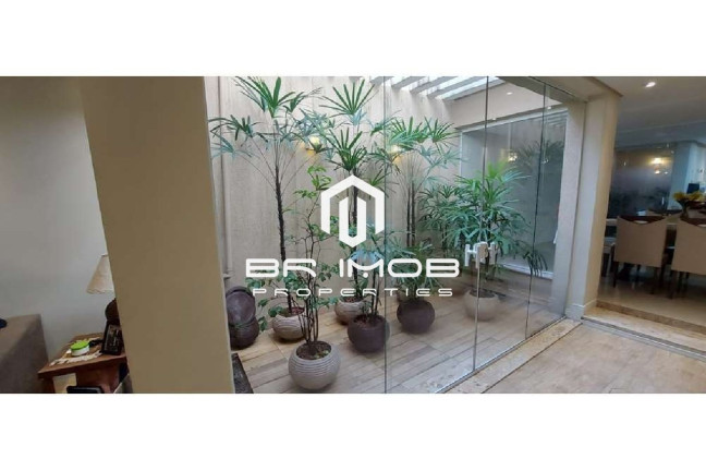 Imagem Casa com 4 Quartos à Venda, 300 m² em Cambuci - São Paulo Imagem Casa com 4 Quartos à Venda, 300 m² em Cambuci - São Paulo