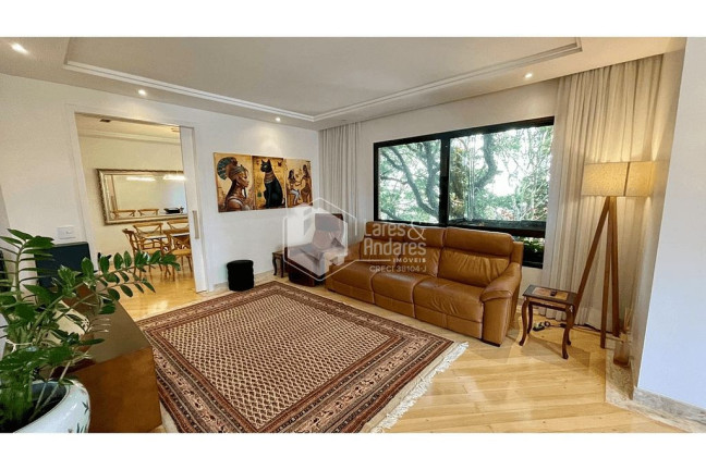 Imagem Apartamento com 4 Quartos à Venda, 272 m² em Campo Belo - São Paulo