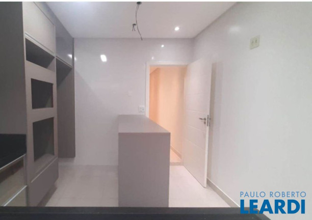 Imagem Sobrado com 3 Quartos à Venda, 110 m² em Vila Marina - Santo André Imagem Sobrado com 3 Quartos à Venda, 110 m² em Vila Marina - Santo André