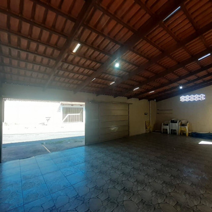Imagem Casa com 3 Quartos à Venda, 300 m² em Setor Garavelo - Aparecida De Goiânia