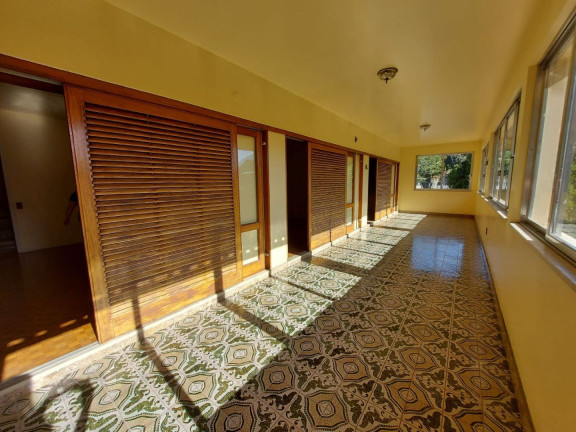 Imagem Casa com 6 Quartos à Venda, 525 m² em Bom Retiro - Teresópolis