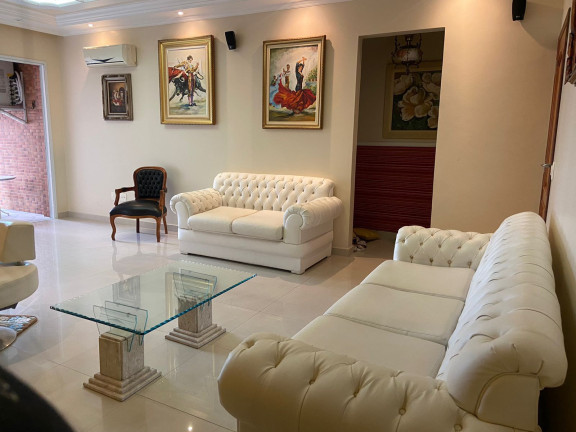 Imagem Apartamento com 2 Quartos à Venda, 115 m² em Embaré - Santos