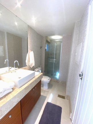 Imagem Cobertura com 3 Quartos à Venda, 220 m² em Lagoa - Rio De Janeiro Imagem Cobertura com 3 Quartos à Venda, 220 m² em Lagoa - Rio De Janeiro