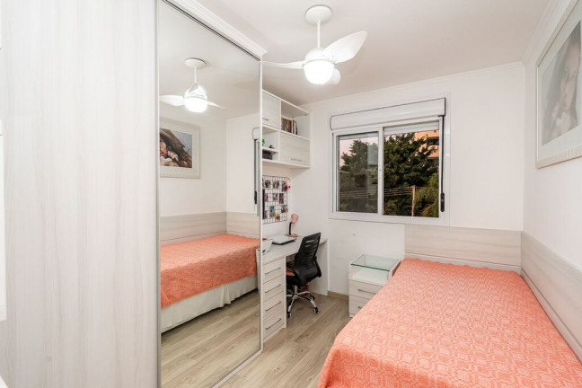 Imagem Apartamento com 3 Quartos à Venda, 83 m² em Vila Ipiranga - Porto Alegre