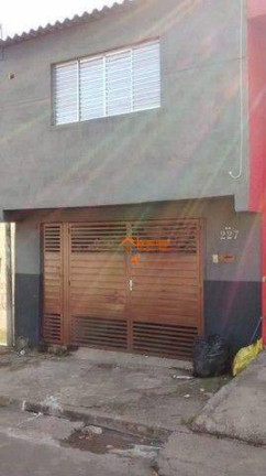 Imagem Sobrado com 8 Quartos à Venda, 125 m² em Jardim Presidente Dutra - Guarulhos Imagem Sobrado com 8 Quartos à Venda, 125 m² em Jardim Presidente Dutra - Guarulhos