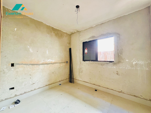 Imagem Casa com 3 Quartos à Venda, 120 m² em Jundiaizinho (terra Preta) - Mairiporã