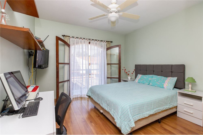 Imagem Casa com 3 Quartos à Venda, 179 m² em Jardim Umuarama - São Paulo Imagem Casa com 3 Quartos à Venda, 179 m² em Jardim Umuarama - São Paulo