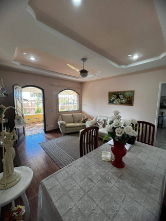 Imagem Casa com 3 Quartos à Venda, 137 m² em Coqueiral - Araruama Imagem Casa com 3 Quartos à Venda, 137 m² em Coqueiral - Araruama