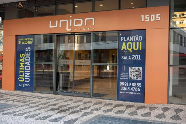 Imagem Imóvel Comercial à Venda, 80 m² em água Verde - Curitiba Imagem Imóvel Comercial à Venda, 80 m² em água Verde - Curitiba