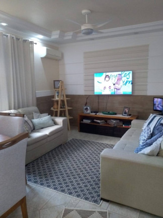 Imagem Casa com 3 Quartos à Venda, 300 m² em Jardim Helena Maria - Guarujá Imagem Casa com 3 Quartos à Venda, 300 m² em Jardim Helena Maria - Guarujá
