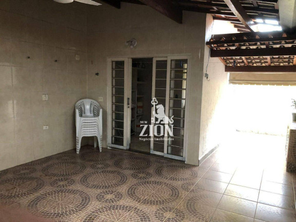 Imagem Casa com 3 Quartos à Venda, 200 m² em Jardim Guanca - São Paulo Imagem Casa com 3 Quartos à Venda, 200 m² em Jardim Guanca - São Paulo