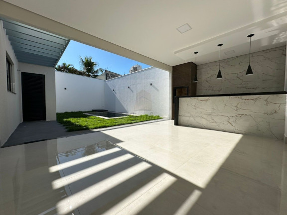 Imagem Casa com 3 Quartos à Venda, 189 m² em Jardim Califórnia - Cuiabá