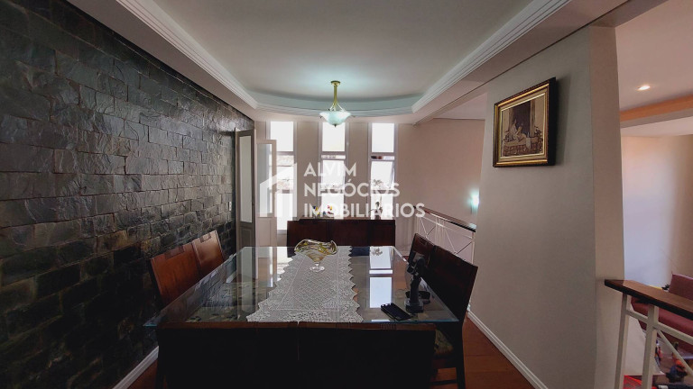 Imagem Sobrado com 3 Quartos à Venda, 262 m² em Jardim Esplanada - São José Dos Campos