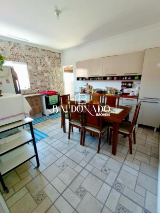 Imagem Casa com 2 Quartos à Venda, 150 m² em Centro - Extrema Imagem Casa com 2 Quartos à Venda, 150 m² em Centro - Extrema