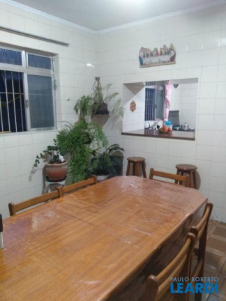 Imagem Sobrado com 3 Quartos à Venda, 491 m² em Campestre - Santo André Imagem Sobrado com 3 Quartos à Venda, 491 m² em Campestre - Santo André