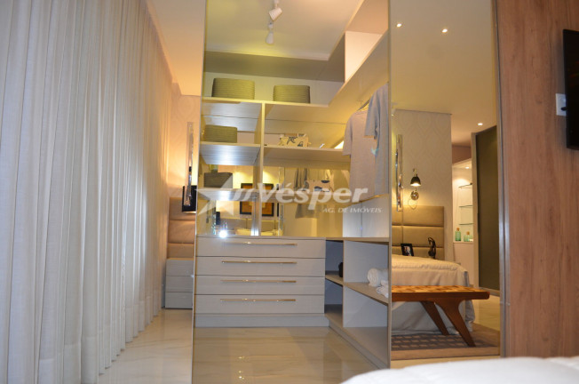 Imagem Apartamento com 4 Quartos à Venda, 245 m² em Setor Bueno - Goiânia