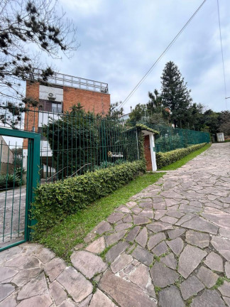 Imagem Imóvel com 3 Quartos à Venda, 234 m² em Cristal - Porto Alegre Imagem Imóvel com 3 Quartos à Venda, 234 m² em Cristal - Porto Alegre