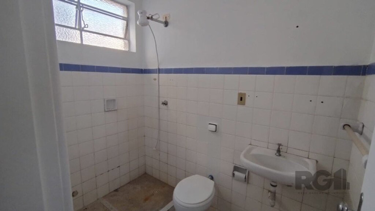 Imagem Imóvel com 1 Quarto à Venda, 27 m² em Floresta - Porto Alegre Imagem Imóvel com 1 Quarto à Venda, 27 m² em Floresta - Porto Alegre