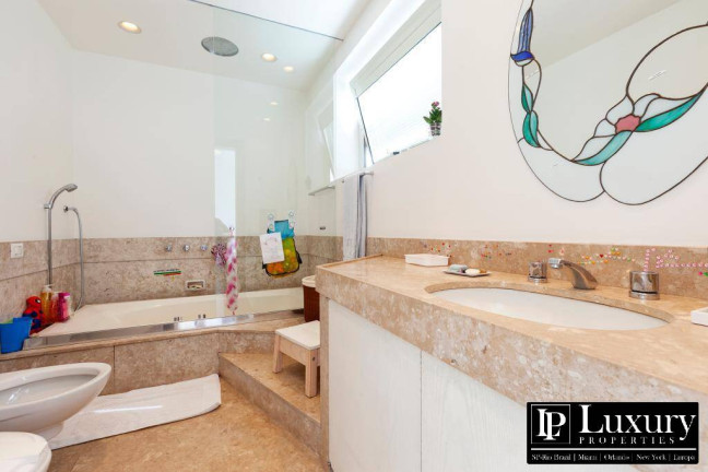 Imagem Apartamento com 3 Quartos à Venda, 375 m² em Higienópolis - São Paulo Imagem Apartamento com 3 Quartos à Venda, 375 m² em Higienópolis - São Paulo