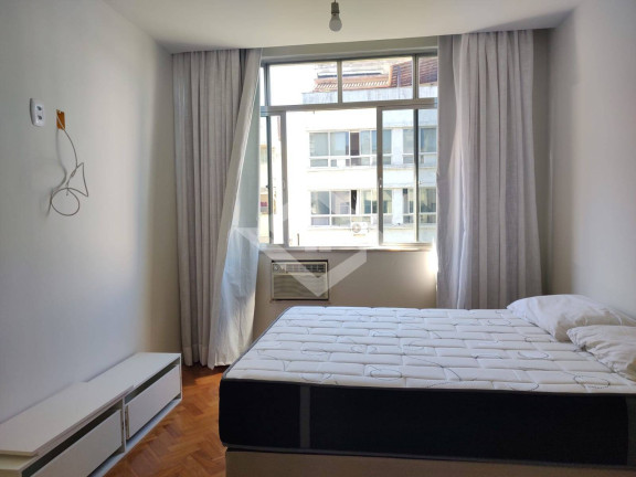 Imagem Apartamento com 3 Quartos à Venda, 200 m² em Copacabana - Rio De Janeiro Imagem Apartamento com 3 Quartos à Venda, 200 m² em Copacabana - Rio De Janeiro