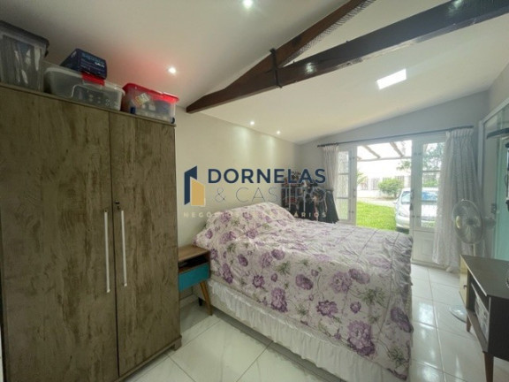 Imagem Casa com 3 Quartos à Venda, 250 m² em Guará I - Brasília Imagem Casa com 3 Quartos à Venda, 250 m² em Guará I - Brasília