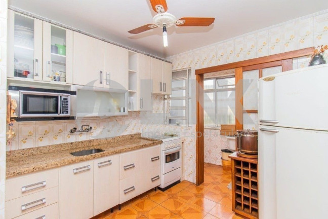 Imagem Apartamento com 2 Quartos à Venda, 77 m² em Passo Da Areia - Porto Alegre Imagem Apartamento com 2 Quartos à Venda, 77 m² em Passo Da Areia - Porto Alegre