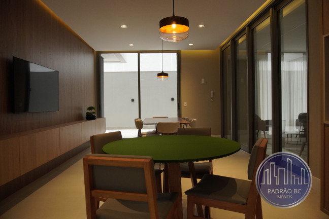 Imagem Cobertura com 3 Quartos à Venda, 189 m² em Hugo Lange - Curitiba Imagem Cobertura com 3 Quartos à Venda, 189 m² em Hugo Lange - Curitiba
