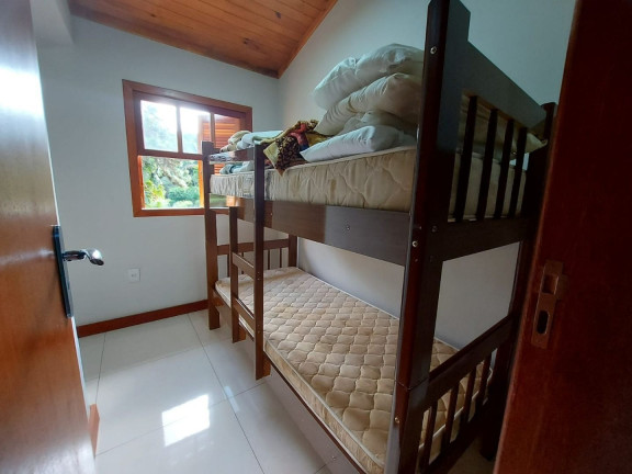 Imagem Casa com 5 Quartos à Venda, 132 m² em Albuquerque - Teresópolis Imagem Casa com 5 Quartos à Venda, 132 m² em Albuquerque - Teresópolis