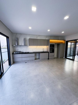 Imagem Casa de Condomínio com 3 Quartos à Venda, 275 m² em Residencial Guestier - Piratininga