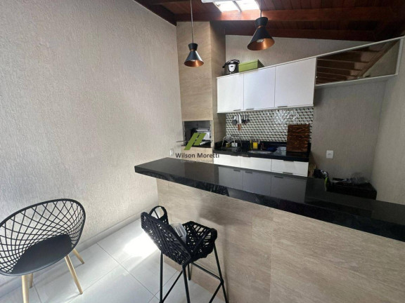 Imagem Imóvel com 3 Quartos à Venda, 133 m²