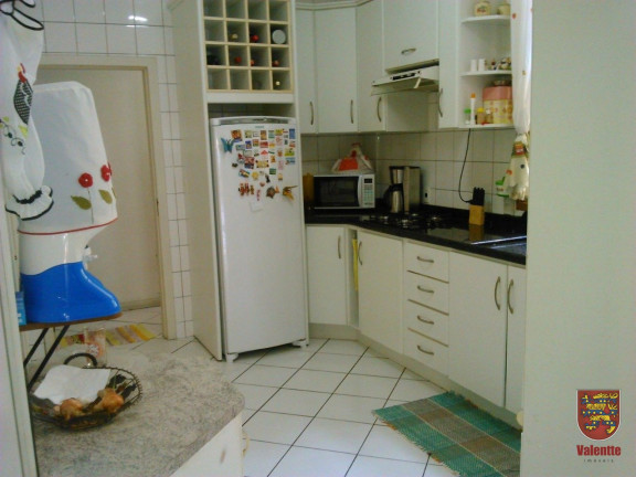 Imagem Casa com 5 Quartos à Venda,  em Estreito - Florianópolis