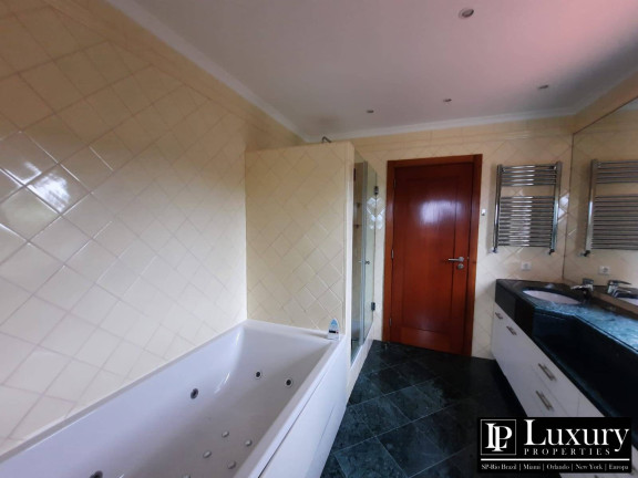 Imagem Casa com 5 Quartos à Venda, 656 m² em Centro - Cascais Imagem Casa com 5 Quartos à Venda, 656 m² em Centro - Cascais
