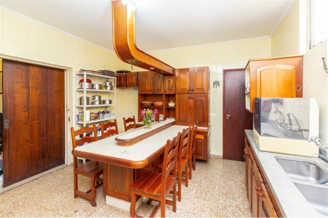Imagem Casa com 7 Quartos à Venda,  em Granja Julieta - São Paulo