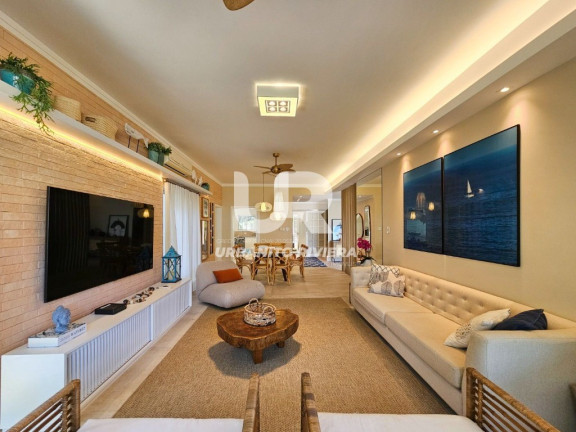 Imagem Casa com 5 Quartos à Venda, 295 m² em Riviera | Módulo 22 - Bertioga