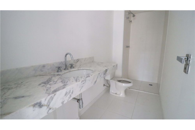 Imagem Apartamento com 2 Quartos à Venda, 111 m² em Itaim Bibi - São Paulo