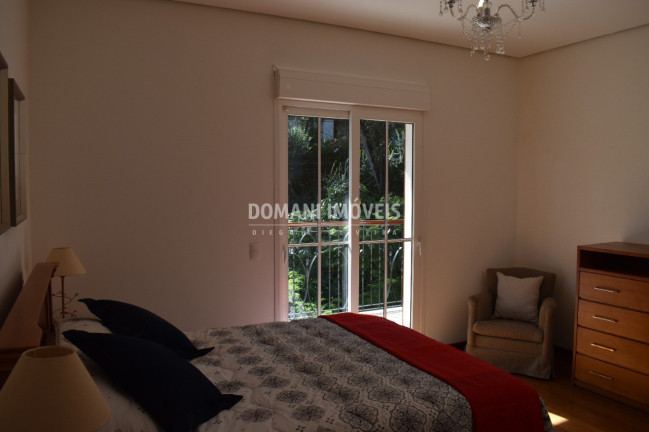 Imagem Imóvel com 4 Quartos à Venda, 492 m² em Região De Capivari - Campos Do Jordão Imagem Imóvel com 4 Quartos à Venda, 492 m² em Região De Capivari - Campos Do Jordão