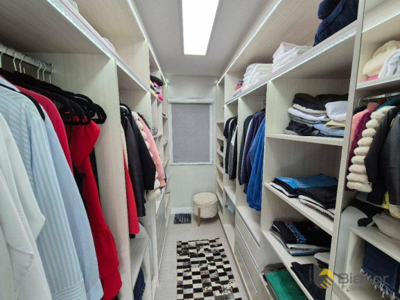 Imagem Casa com 3 Quartos à Venda, 140 m² em Nova Esperança - Blumenau Imagem Casa com 3 Quartos à Venda, 140 m² em Nova Esperança - Blumenau