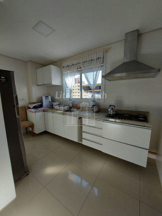 Imagem Apartamento com 3 Quartos à Venda, 115 m² em Centro - Balneário Camboriú Imagem Apartamento com 3 Quartos à Venda, 115 m² em Centro - Balneário Camboriú