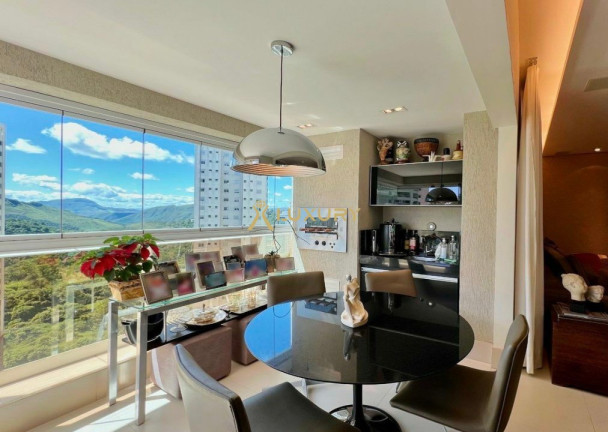 Imagem Imóvel com 4 Quartos à Venda, 126 m² em Vila Da Serra - Nova Lima