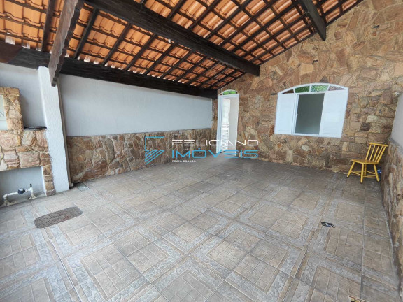 Imagem Casa com 3 Quartos à Venda, 194 m² em Guilhermina - Praia Grande